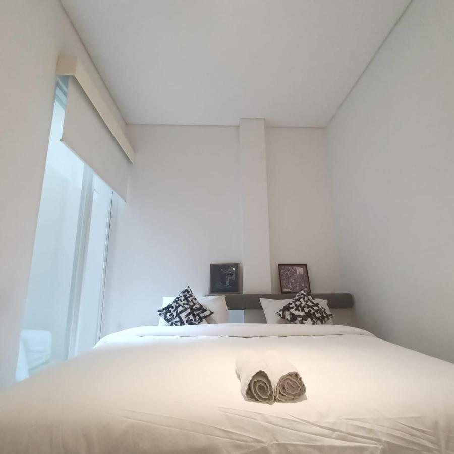 Tengah Tengah Jacarta Exterior foto